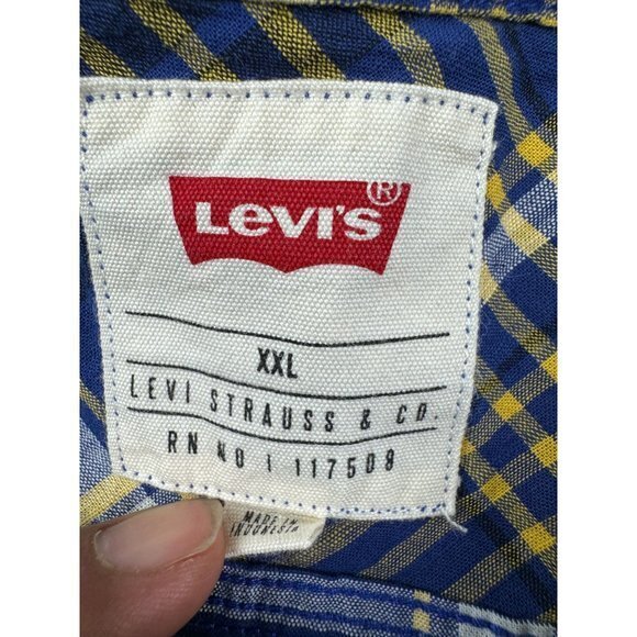 LEVIS BLUE BUTTON UP‎ SHIRT SIZE 2XL | J1 - Picture 3 of 6